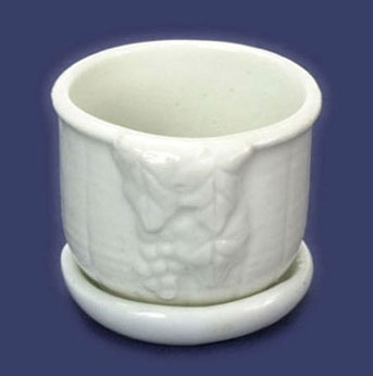 Dollhouse Miniature Porcelain Planter W/Saucer 1Pc